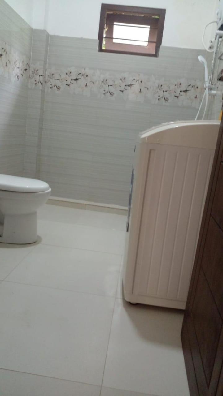 Bosadi Homestay Katunayaka Luaran gambar